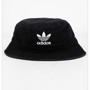 Black & White Brand New Adidas Bucket Hat